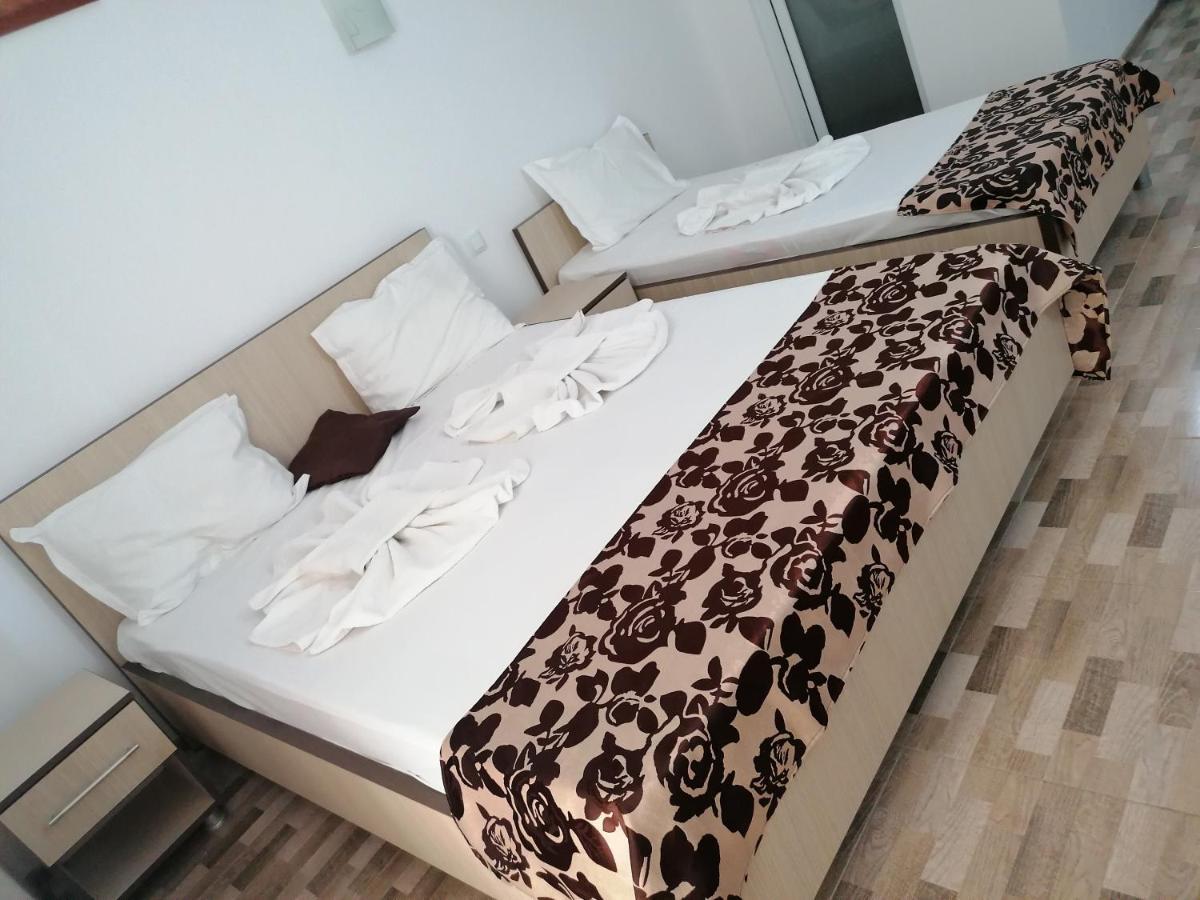 Hotel Coralis 2 Eforie Nord Esterno foto