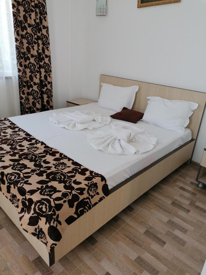 Hotel Coralis 2 Eforie Nord Esterno foto