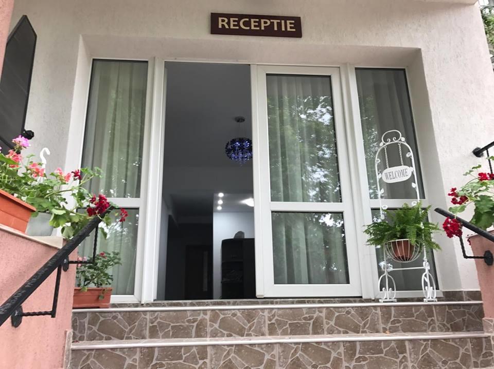 Hotel Coralis 2 Eforie Nord Esterno foto